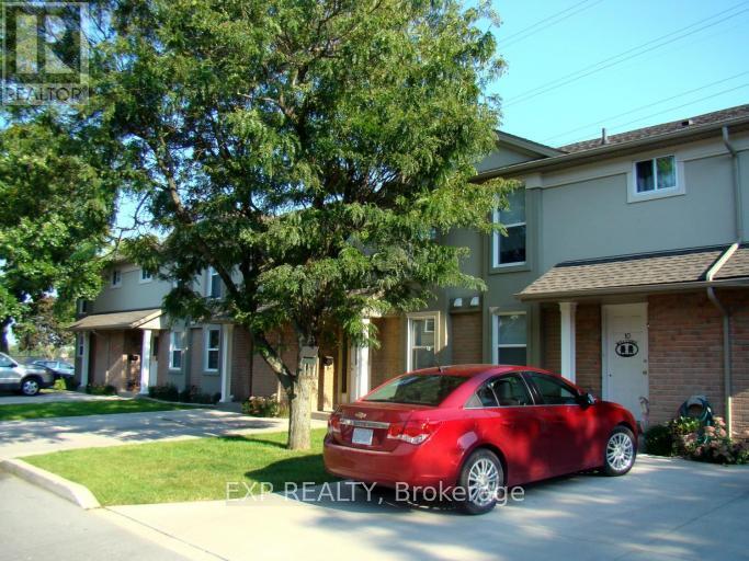 MLS® listing #29537901 for sale located at 7 - 7591 SCHOLFIELD ROAD