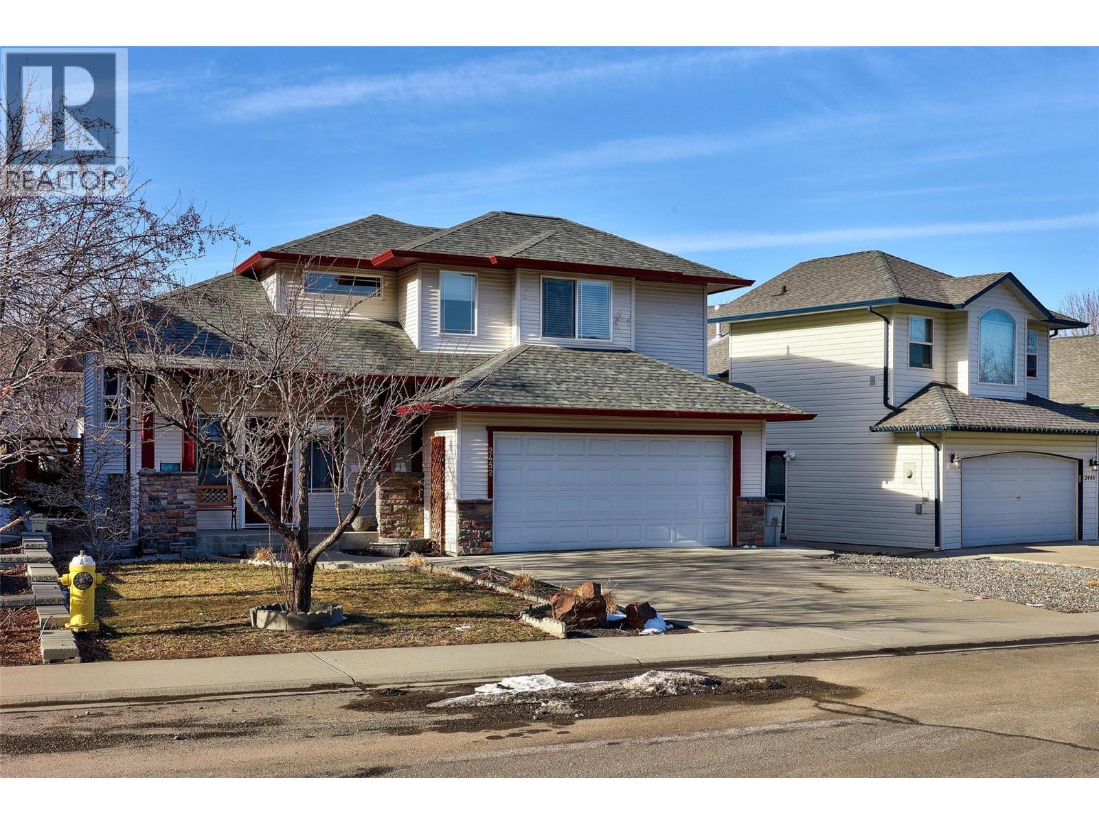 MLS® listing #29539169 for sale located at 2452 Abbeyglen Way