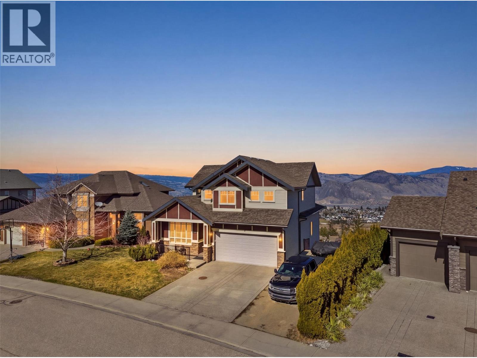 MLS® listing #29540673 for sale located at 2612 TELFORD Drive