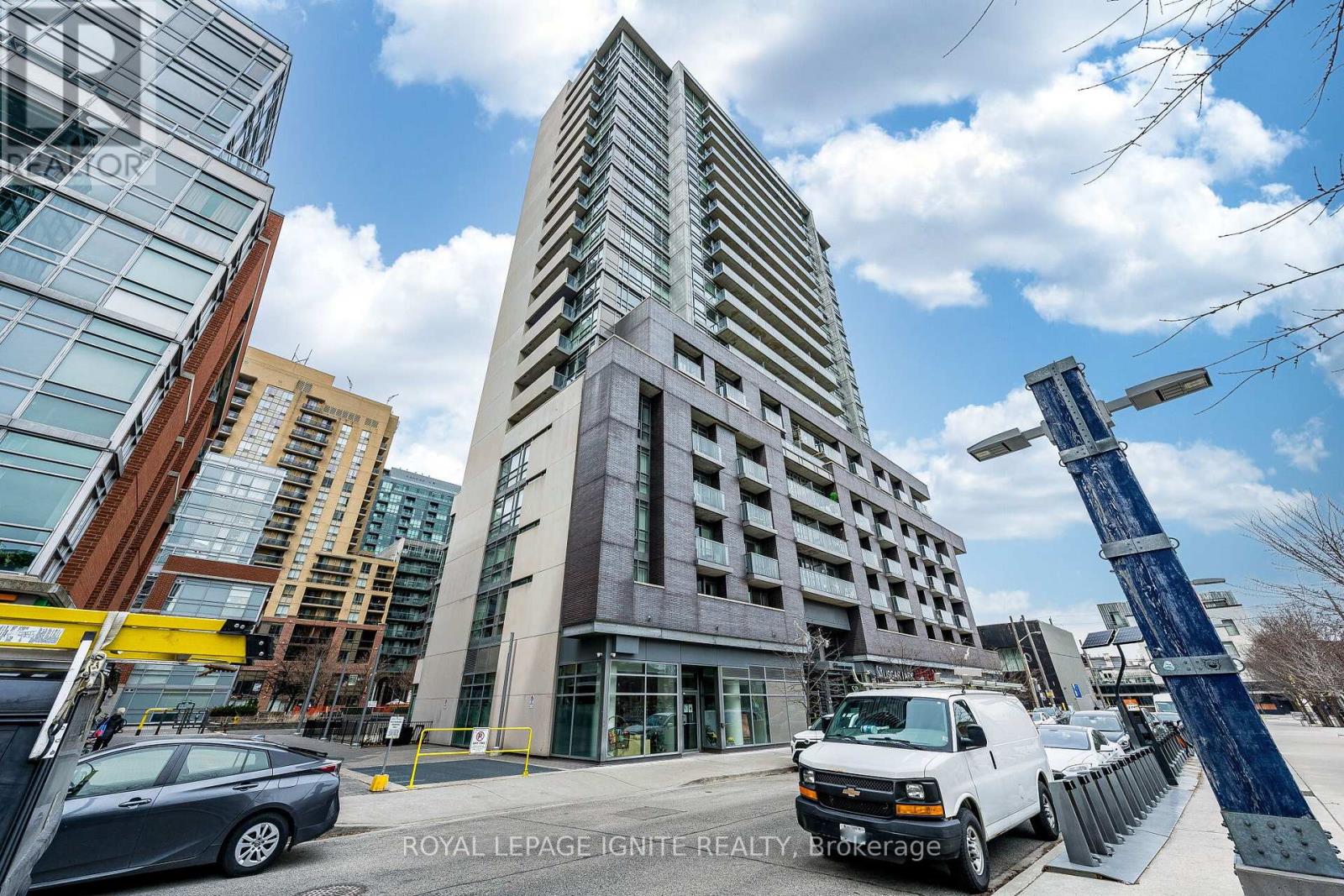 MLS® listing #29540842 for sale located at 635 - 68 ABELL STREET