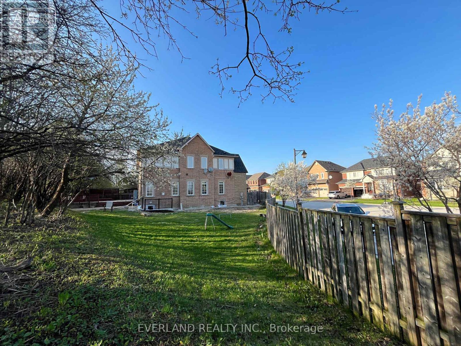 MLS® listing #29541250 for sale located at BASEMENT - 38 KIMBERLY COURT