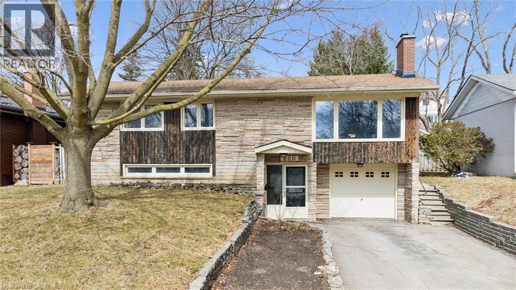 MLS® listing #29541516 for sale located at 220 MAYFIELD Avenue