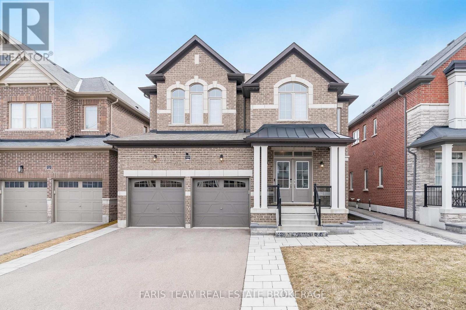 MLS® listing #29541812 for sale located at 1559 FARROW CRESCENT