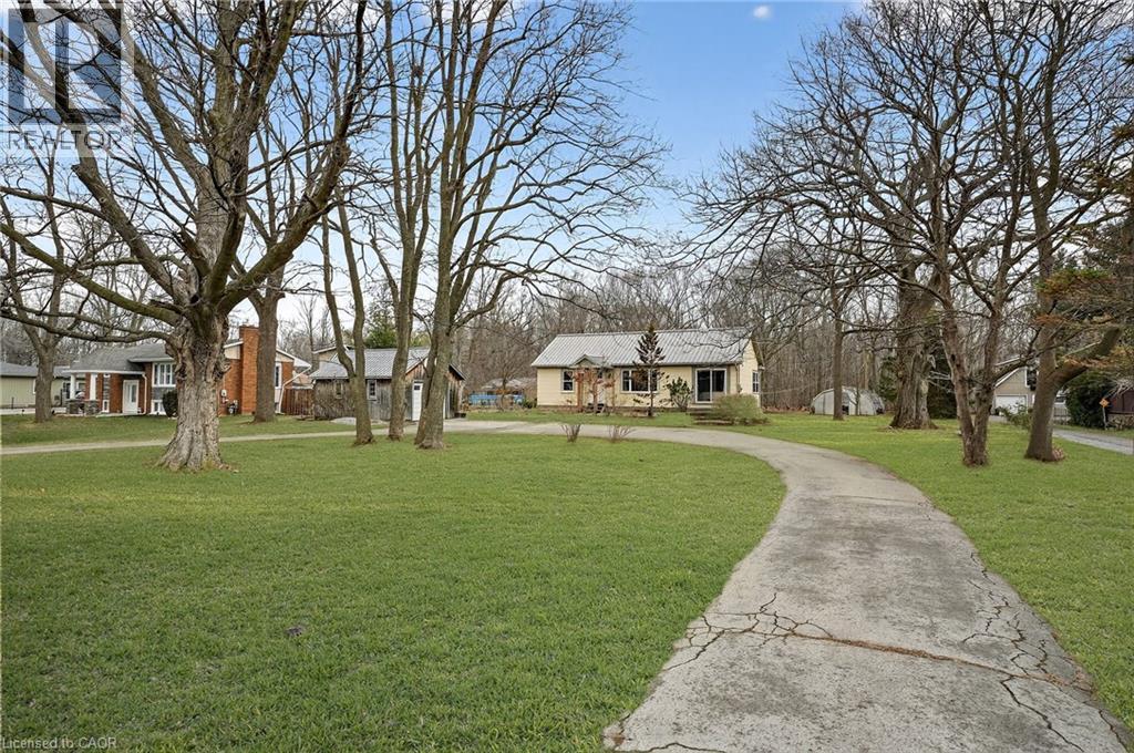 MLS® listing #29541886 for sale located at 508 PROSPECT POINT Road N