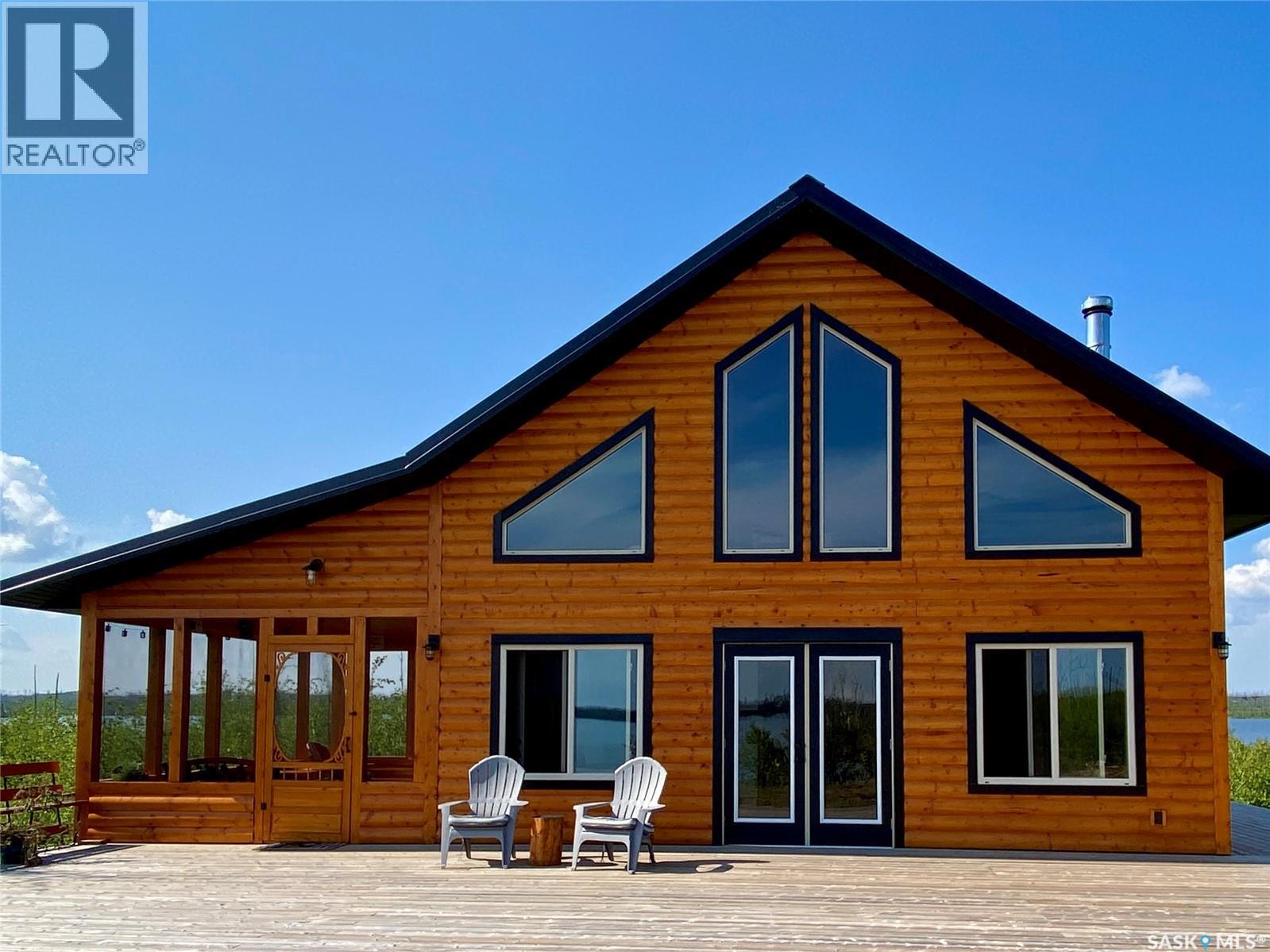 MLS® listing #29542086 for sale located at Cabin in Reynolds Bay, Nemeiben Lake