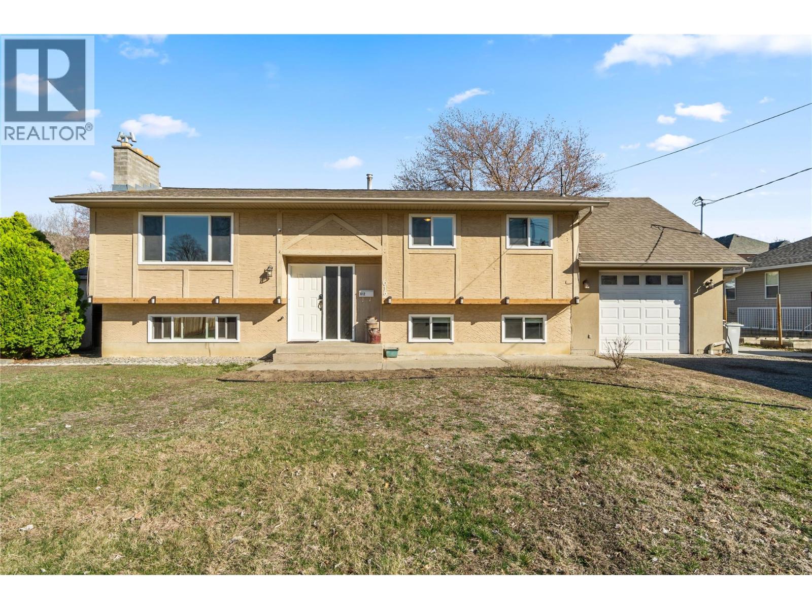 MLS® listing #29546140 for sale located at 612 GORDONEL Road