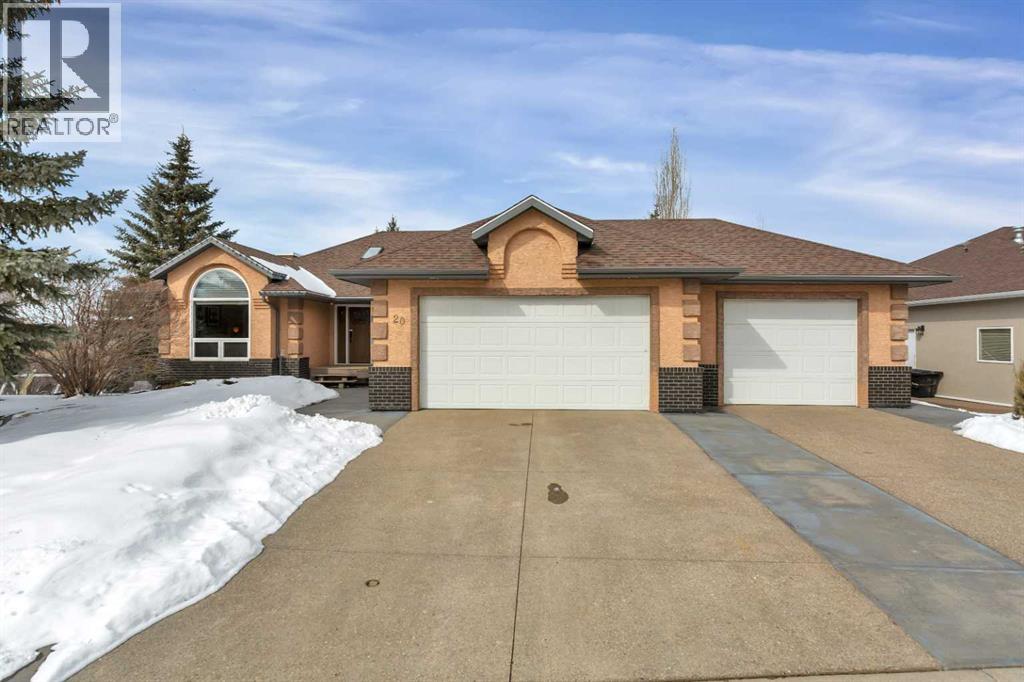 MLS® listing #29546928 for sale located at 20 Lakes Close