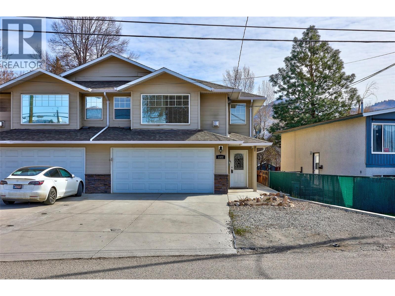 MLS® listing #29547298 for sale located at 1322 Cornwall Street