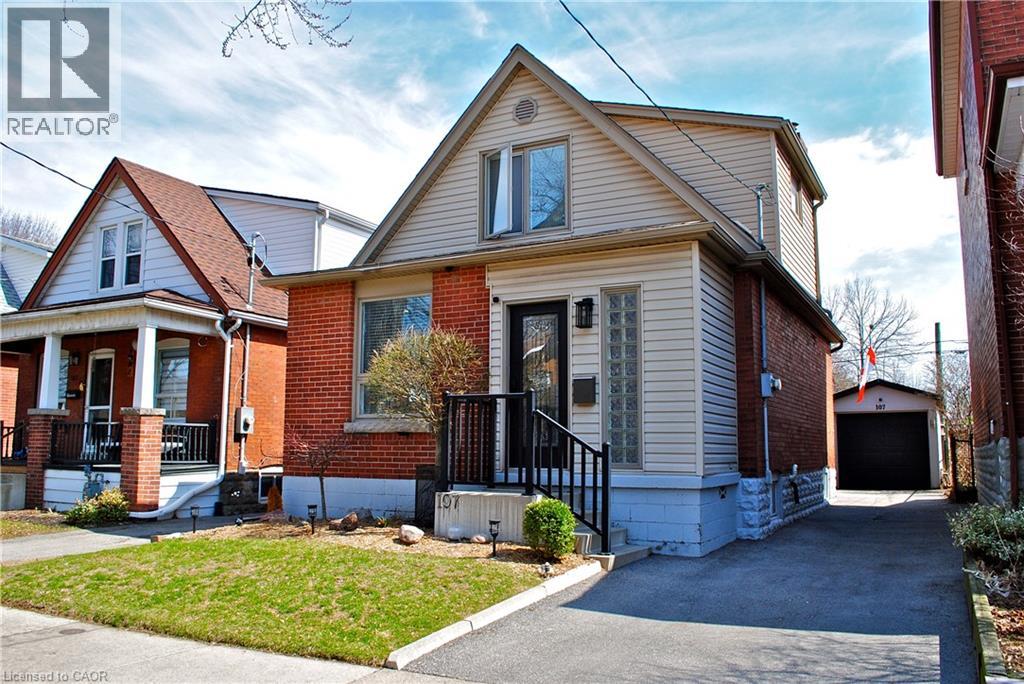 MLS® listing #29548107 for sale located at 107 S GRAHAM Avenue S