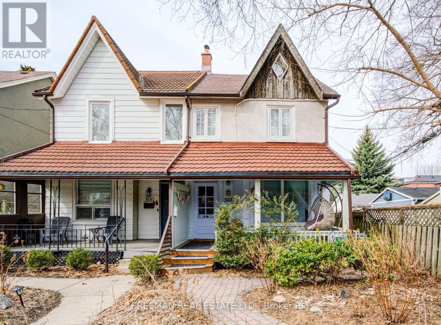 MLS® listing #29552616 for sale located at 302 EVELYN AVENUE