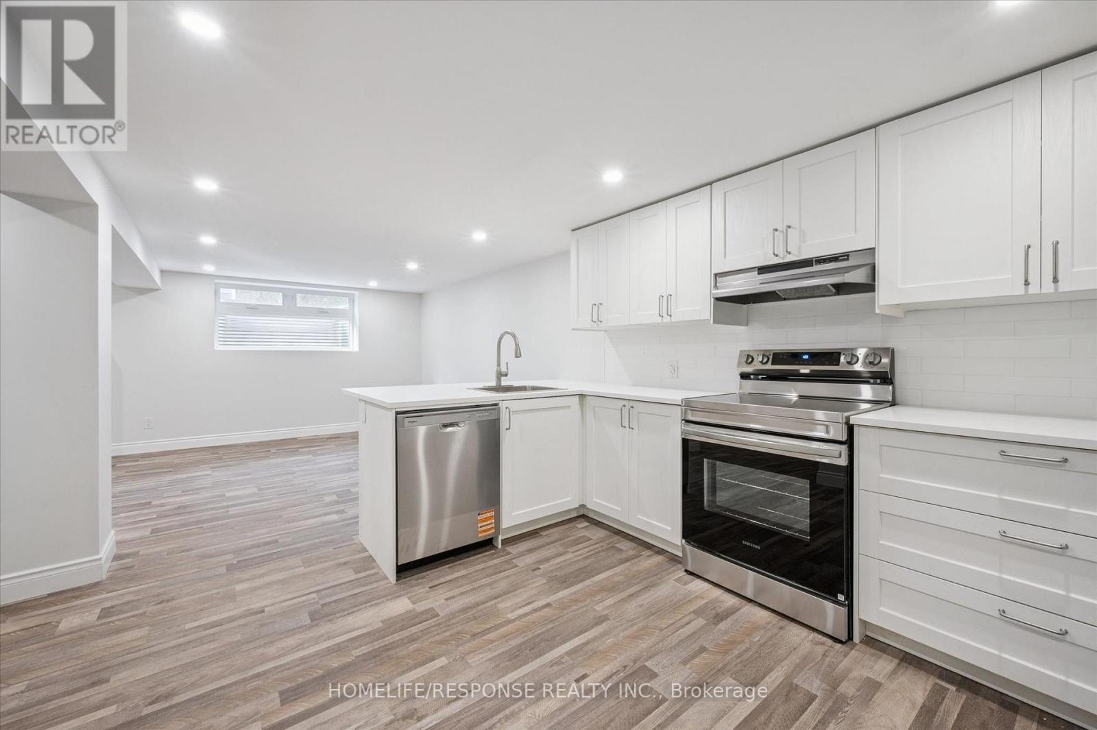 MLS® listing #29553382 for sale located at BSMT - 118 SELKIRK DRIVE