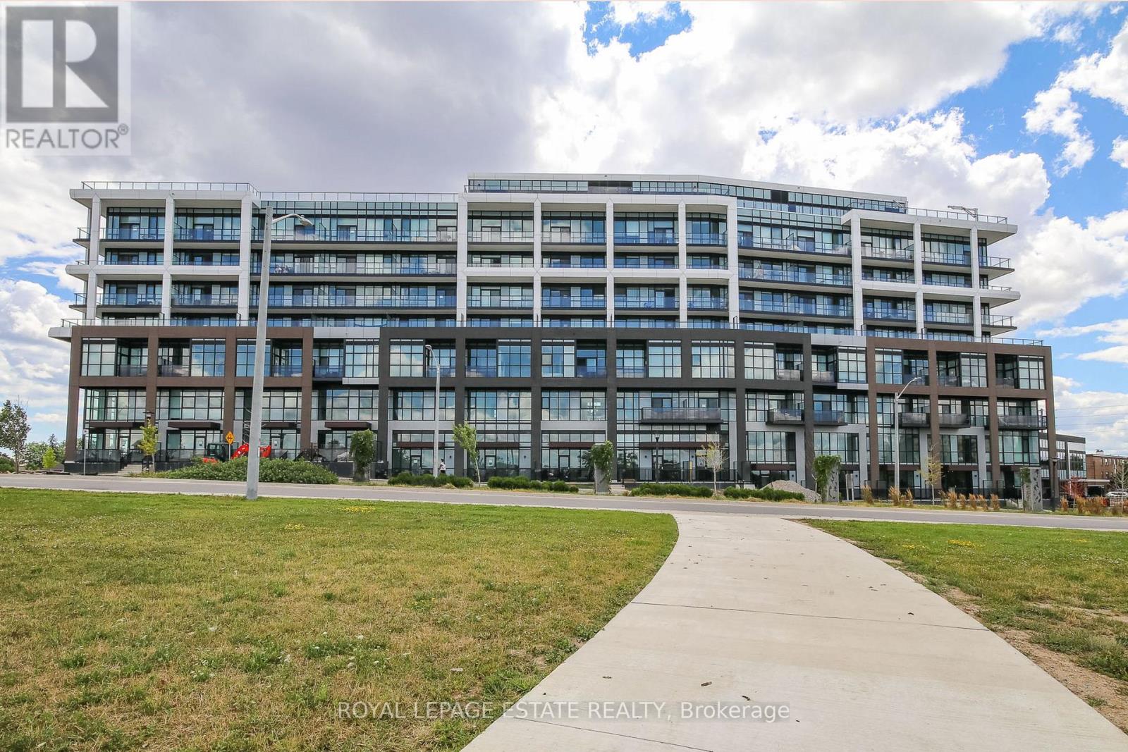 MLS® listing #29555697 for sale located at 604 - 60 GEORGE BUTCHART DRIVE