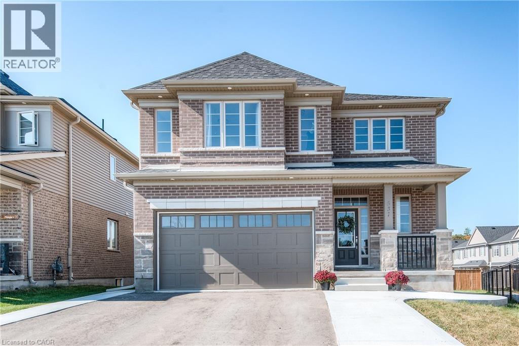 MLS® listing #29557625 for sale located at 537 VALHALLA Crescent Unit# upper A