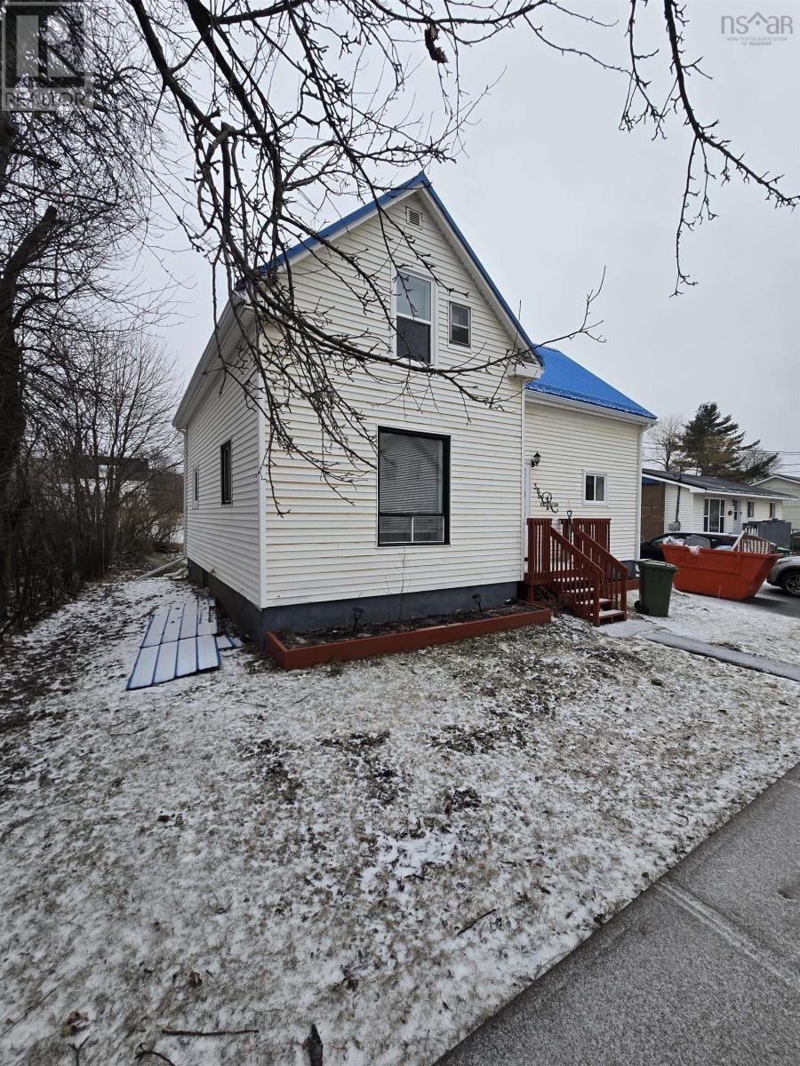 MLS® listing #29557636 for sale located at 306 Frederick Street