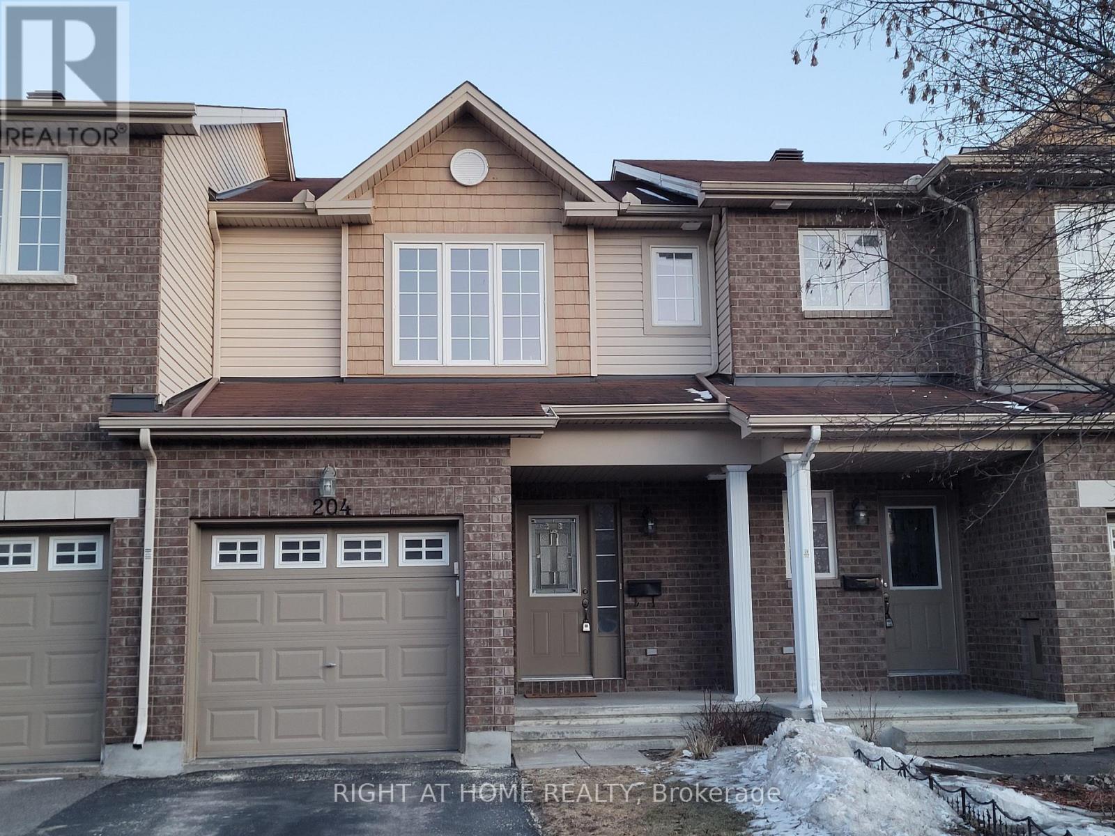 MLS® listing #29558033 for sale located at 204 ROLLING MEADOW CRESCENT