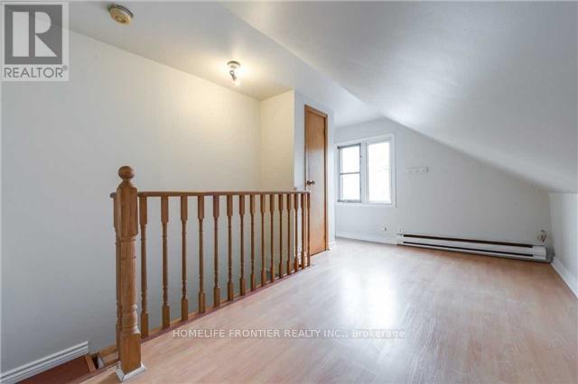 MLS® listing #29558407 for sale located at 556 PARLIAMENT STREET