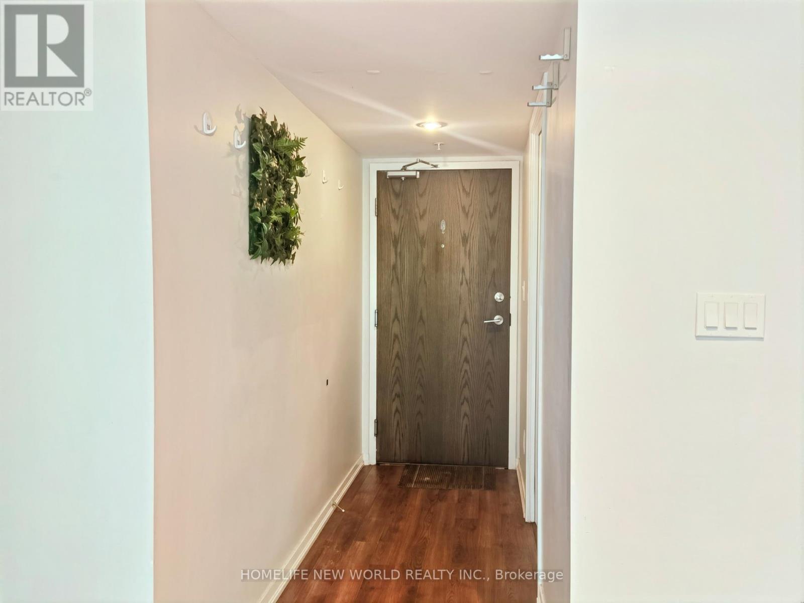 MLS® listing #29559896 for sale located at 1017 - 68 ABELL STREET