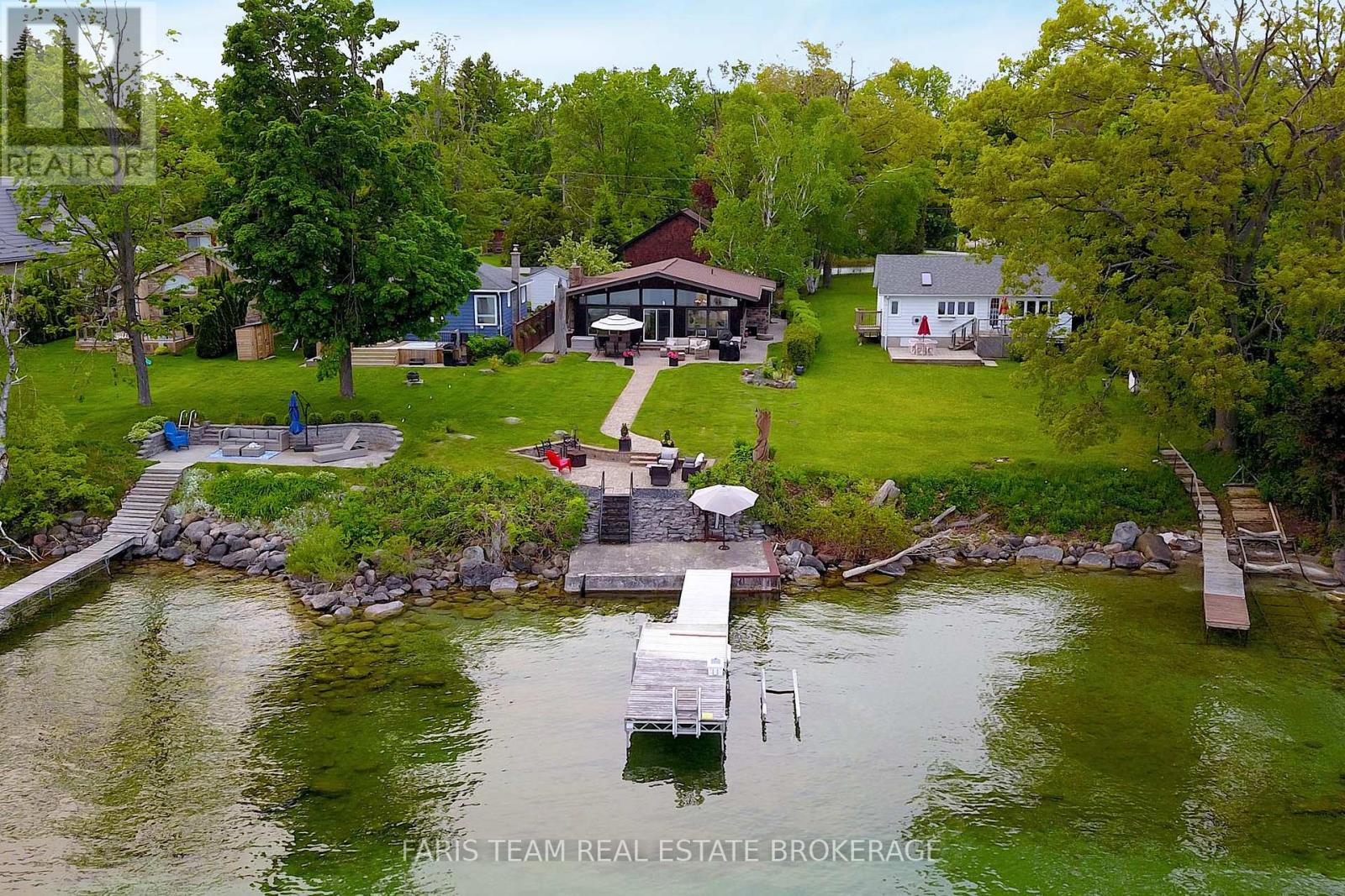 MLS® listing #29560139 for sale located at 3 GREENWOOD FOREST ROAD