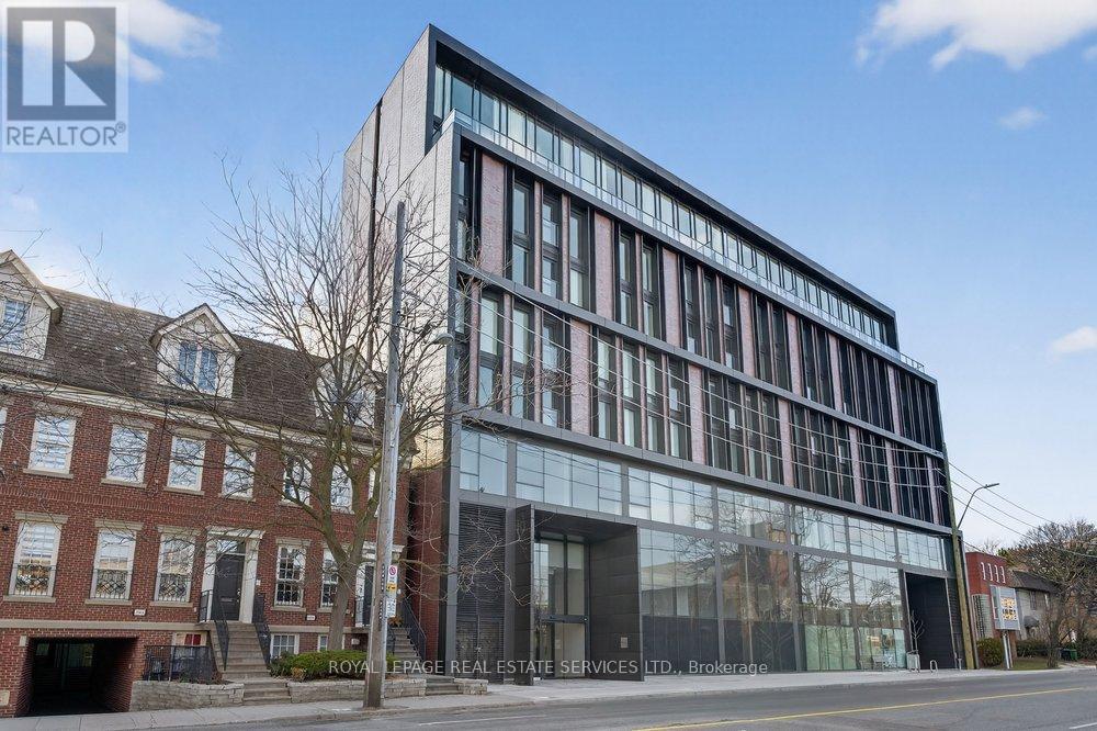 MLS® listing #29563986 for sale located at 502 - 1414 BAYVIEW AVENUE