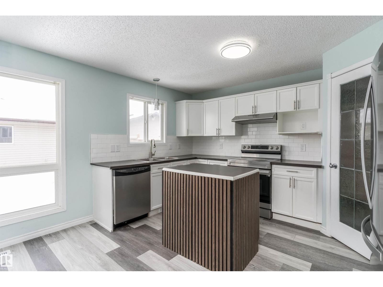 MLS® listing #29564818 for sale located at 16304 43 ST NW