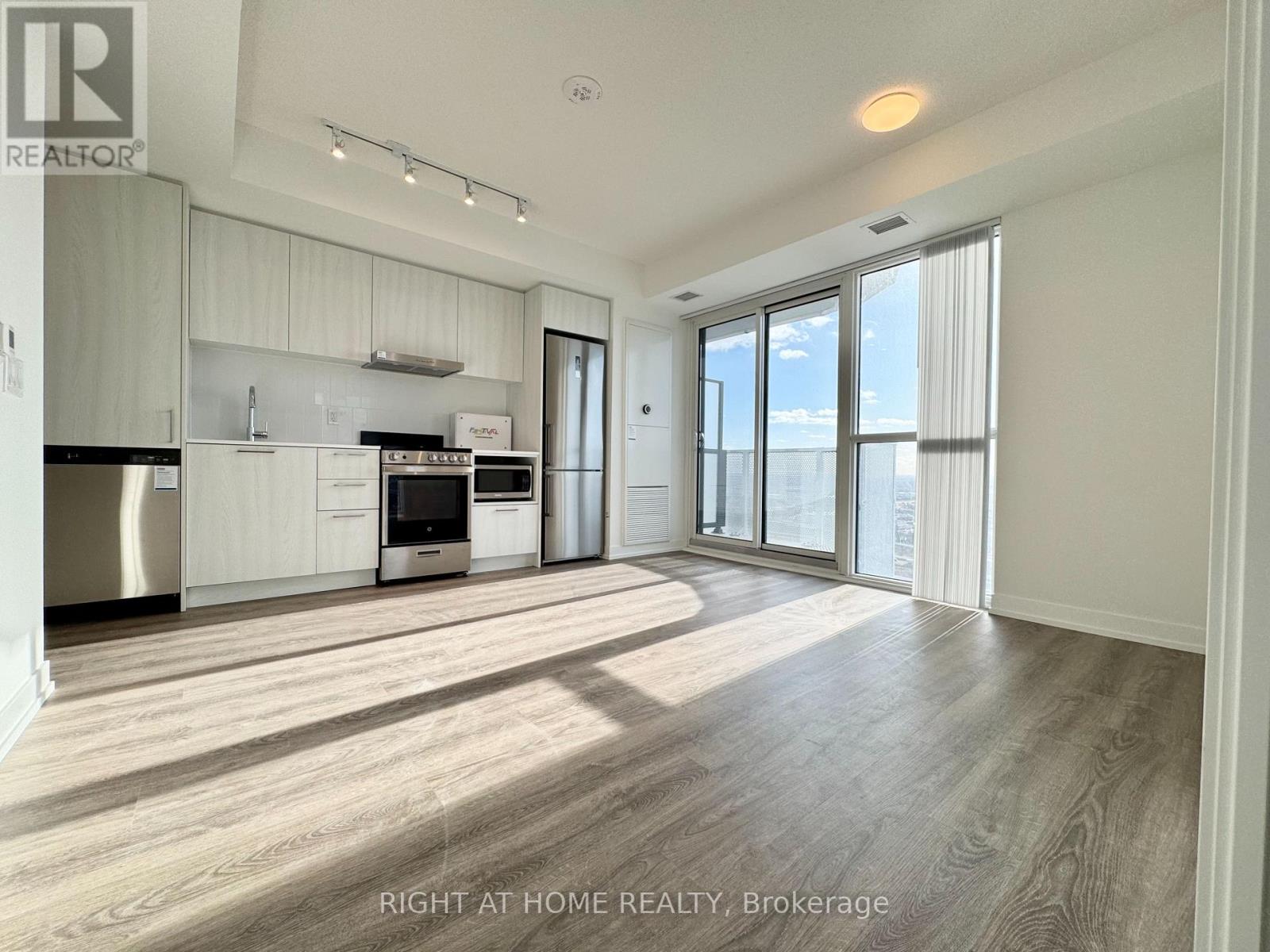 MLS® listing #29564821 for sale located at 3311 - 195 COMMERCE STREET