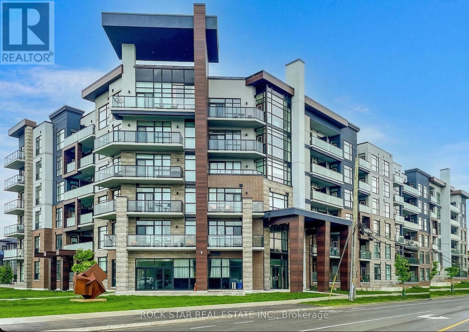 MLS® listing #29565204 for sale located at 417 - 600 NORTH SERVICE ROAD