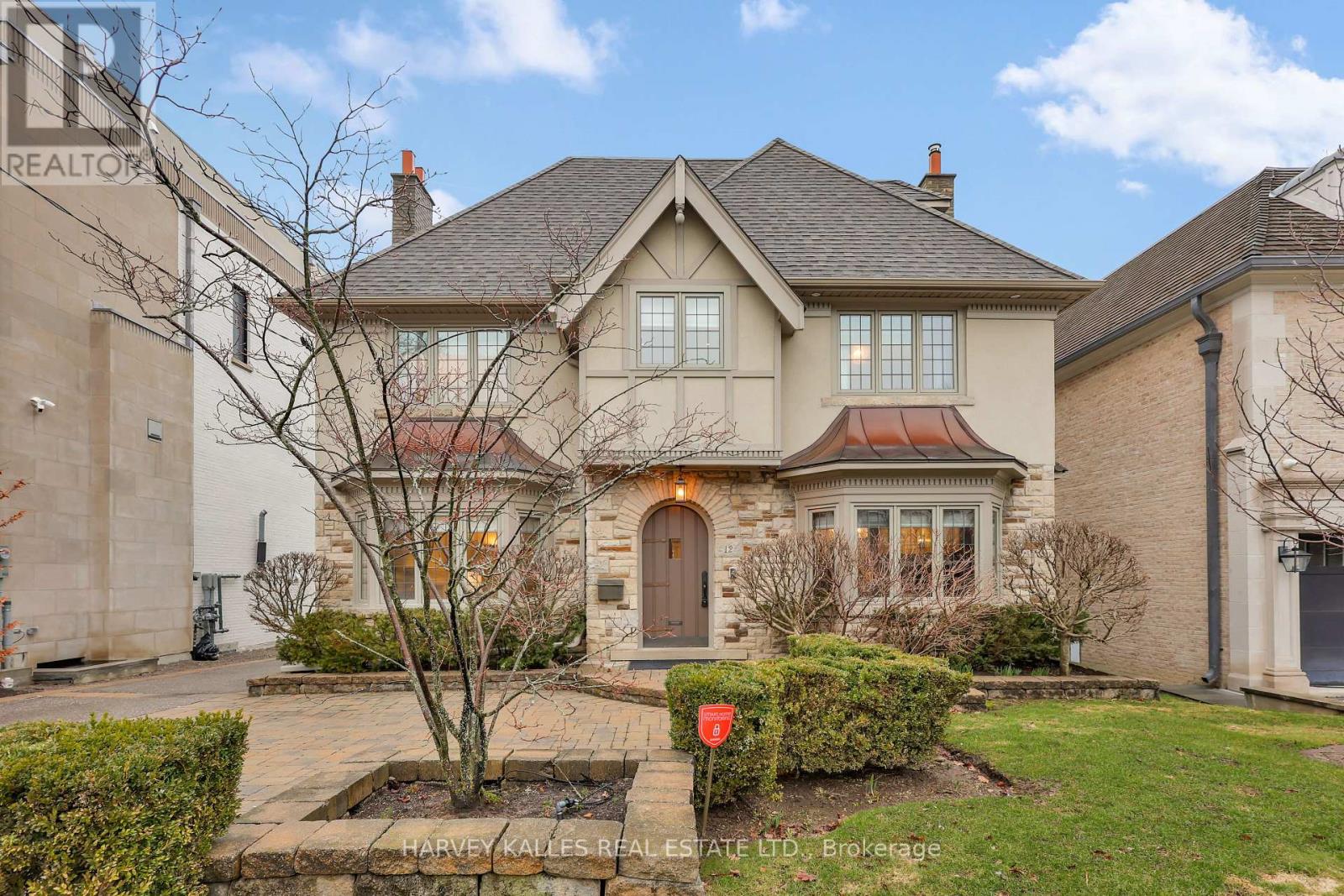 MLS® listing #29565595 for sale located at 12 KILLARNEY ROAD