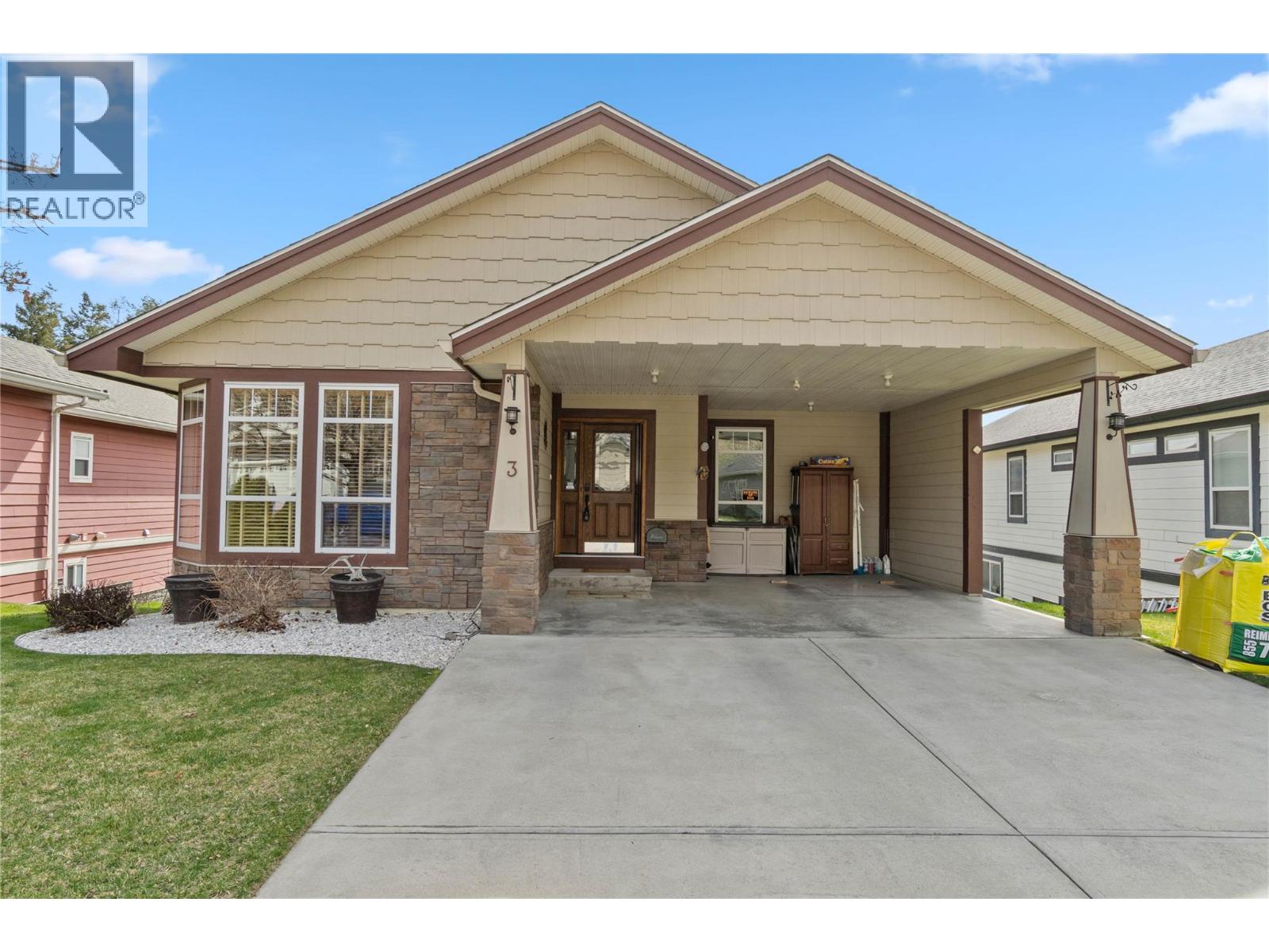 MLS® listing #29568250 for sale located at 1900 ORD Road Unit# 3