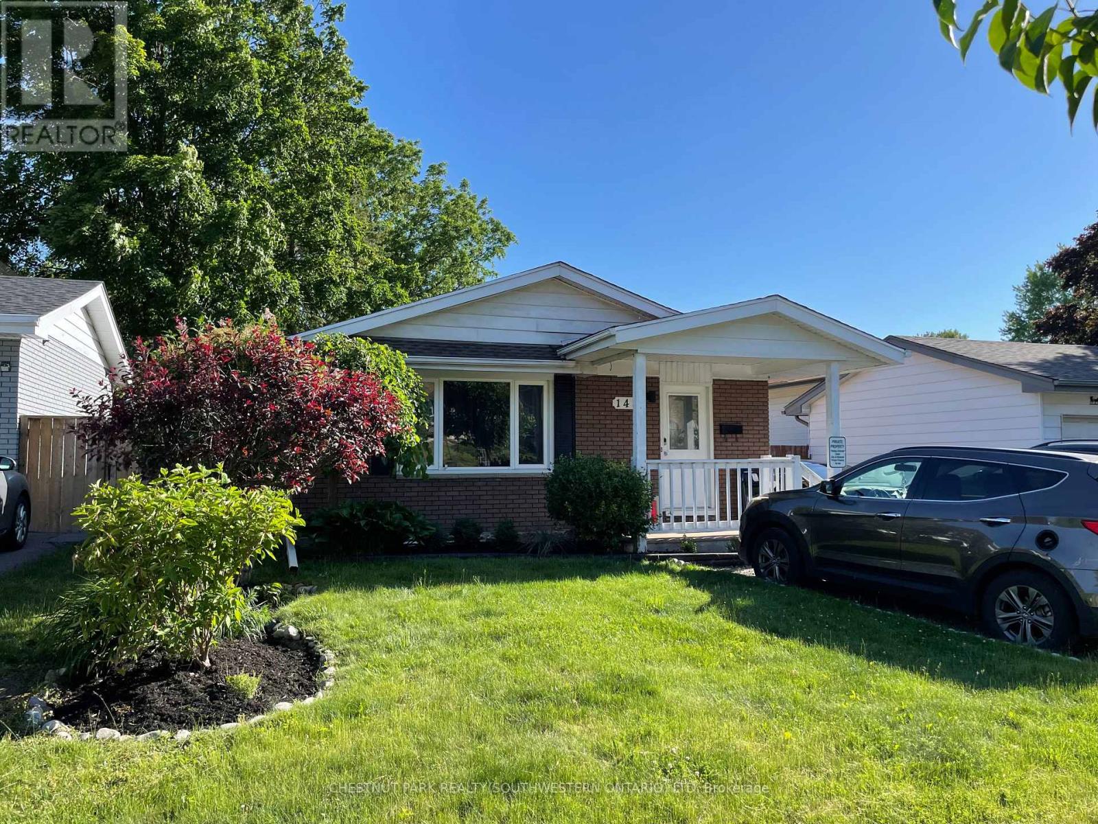 MLS® listing #29568479 for sale located at 148 GREEN VALLEY DRIVE