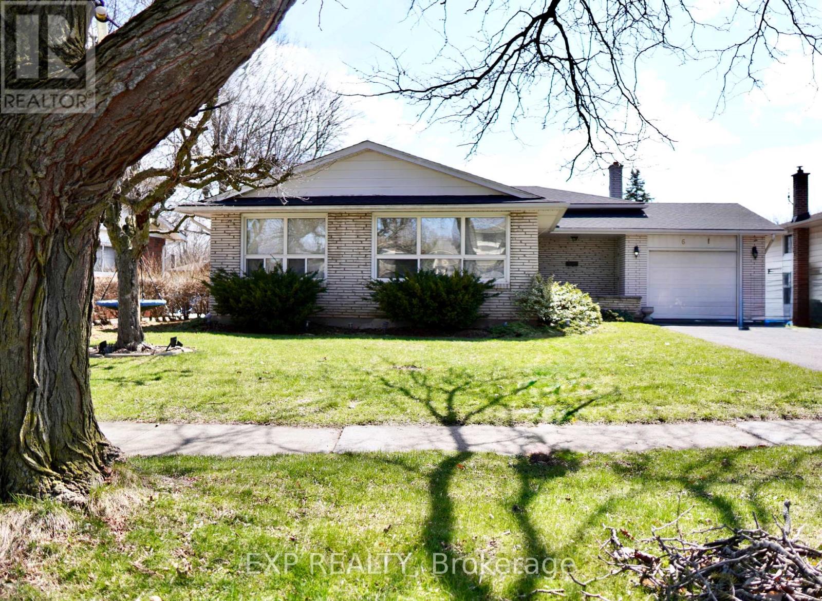 MLS® listing #29568638 for sale located at 6656 WILLS STREET