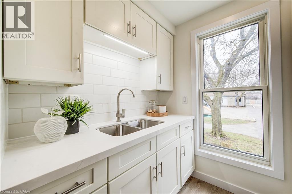 MLS® listing #29569228 for sale located at 35 BRECKENRIDGE Drive Unit# 64