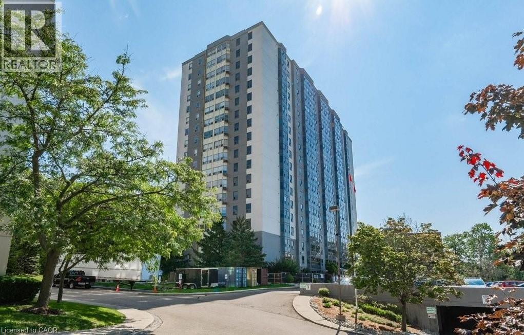 MLS® listing #29569230 for sale located at 55 GREEN VALLEY Drive Unit# 1107