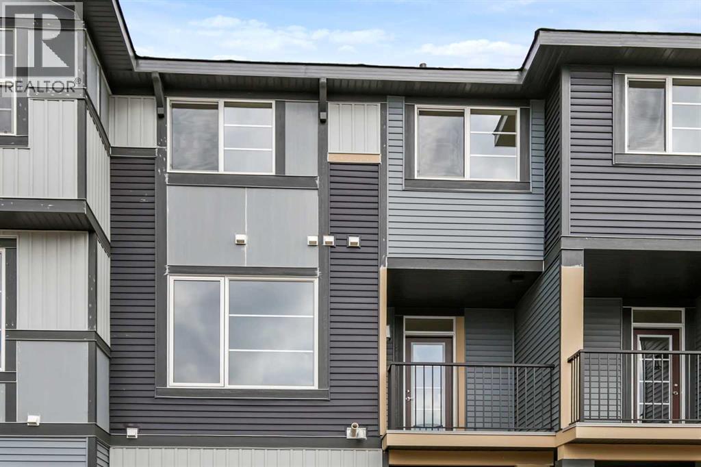 MLS® listing #29570304 for sale located at 12 Waterford Glen