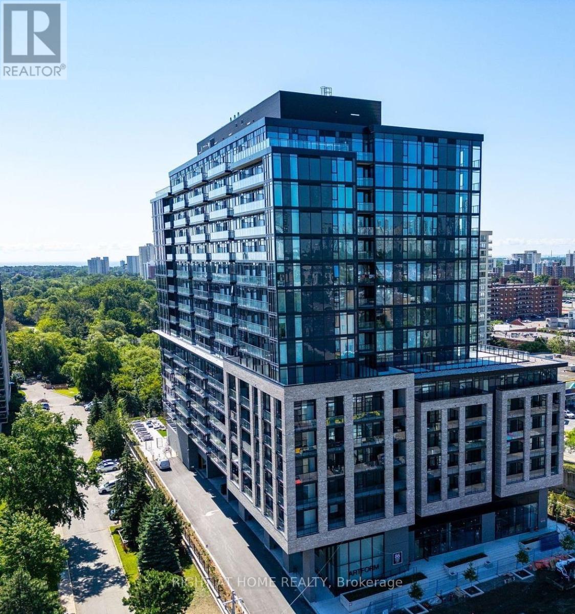 MLS® listing #29570445 for sale located at 725 - 86 DUNDAS STREET E