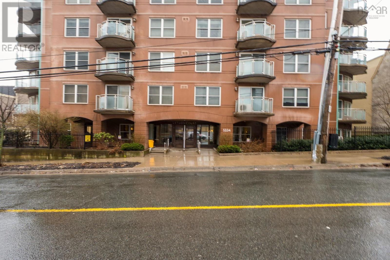 MLS® listing #29570809 for sale located at 103 5234 Morris Street