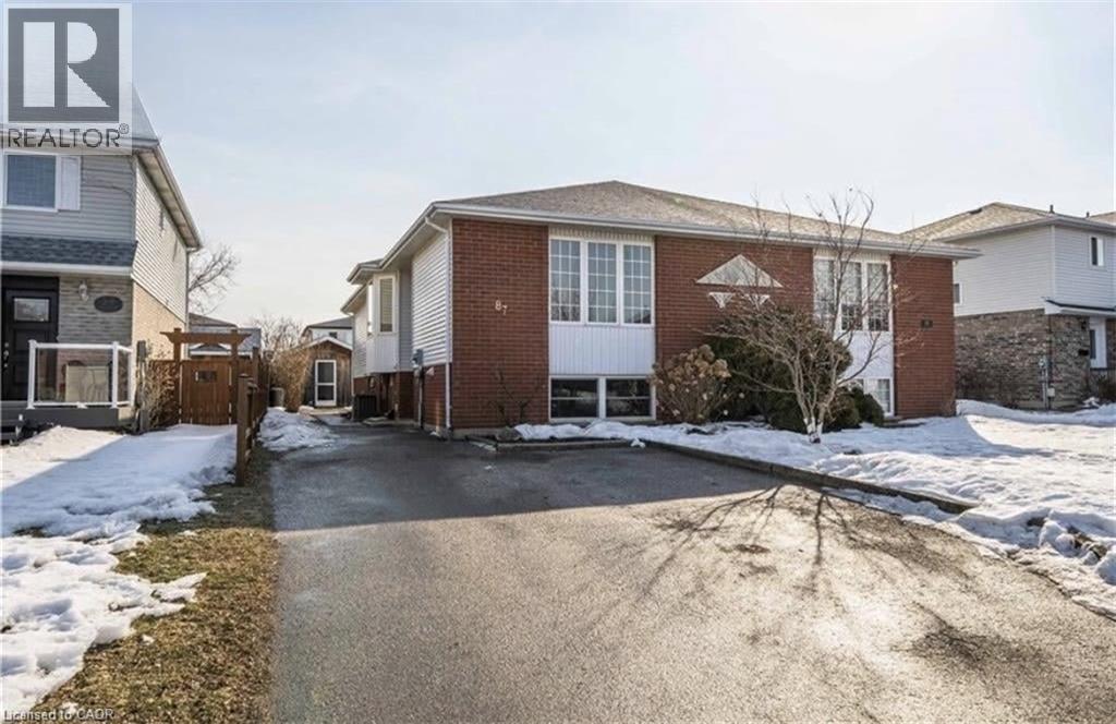 MLS® listing #29578866 for sale located at 87(A) TAMVALE Crescent