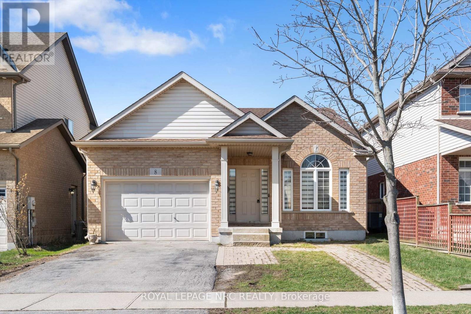 MLS® listing #29579217 for sale located at 8 SILVER MAPLE ROAD