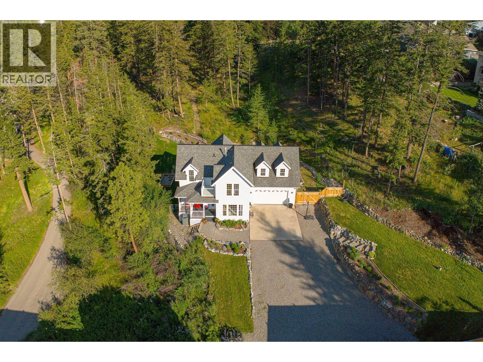 MLS® listing #29581288 for sale located at 2079 Glenmohr Drive