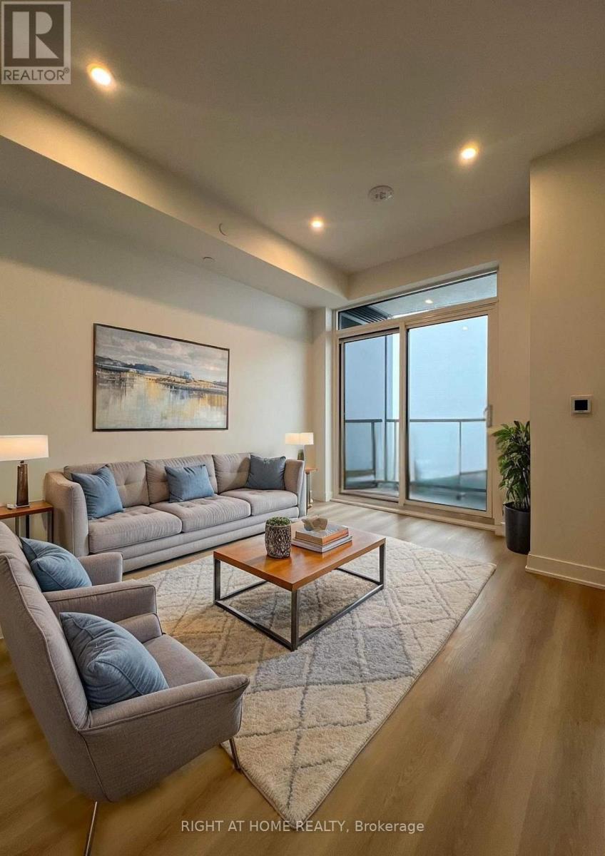 MLS® listing #29581789 for sale located at 1211 - 25 WELLINGTON STREET