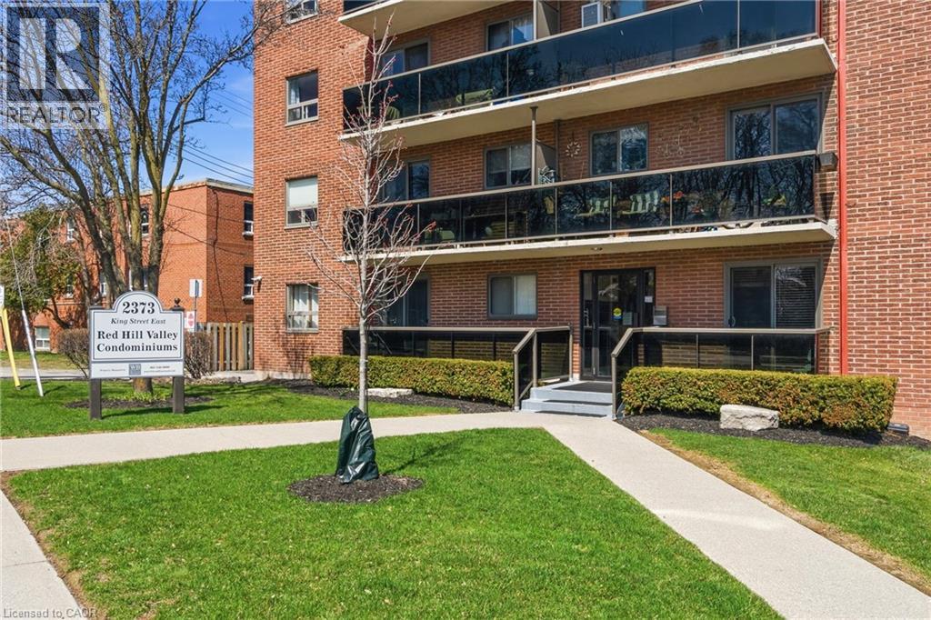MLS® listing #29584970 for sale located at 2373 E KING Street E Unit# 45