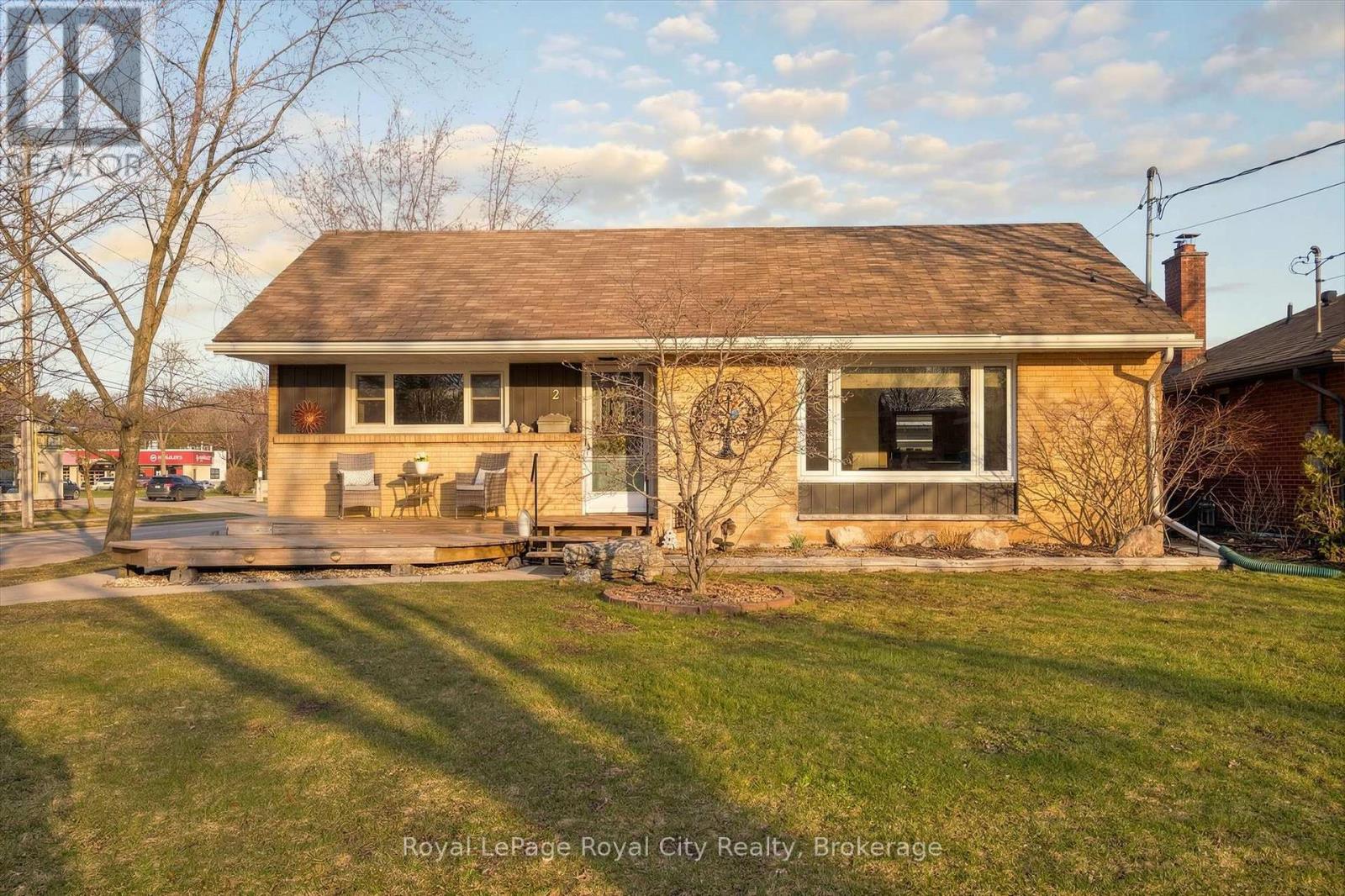 MLS® listing #29585485 for sale located at 2 CADILLAC DRIVE