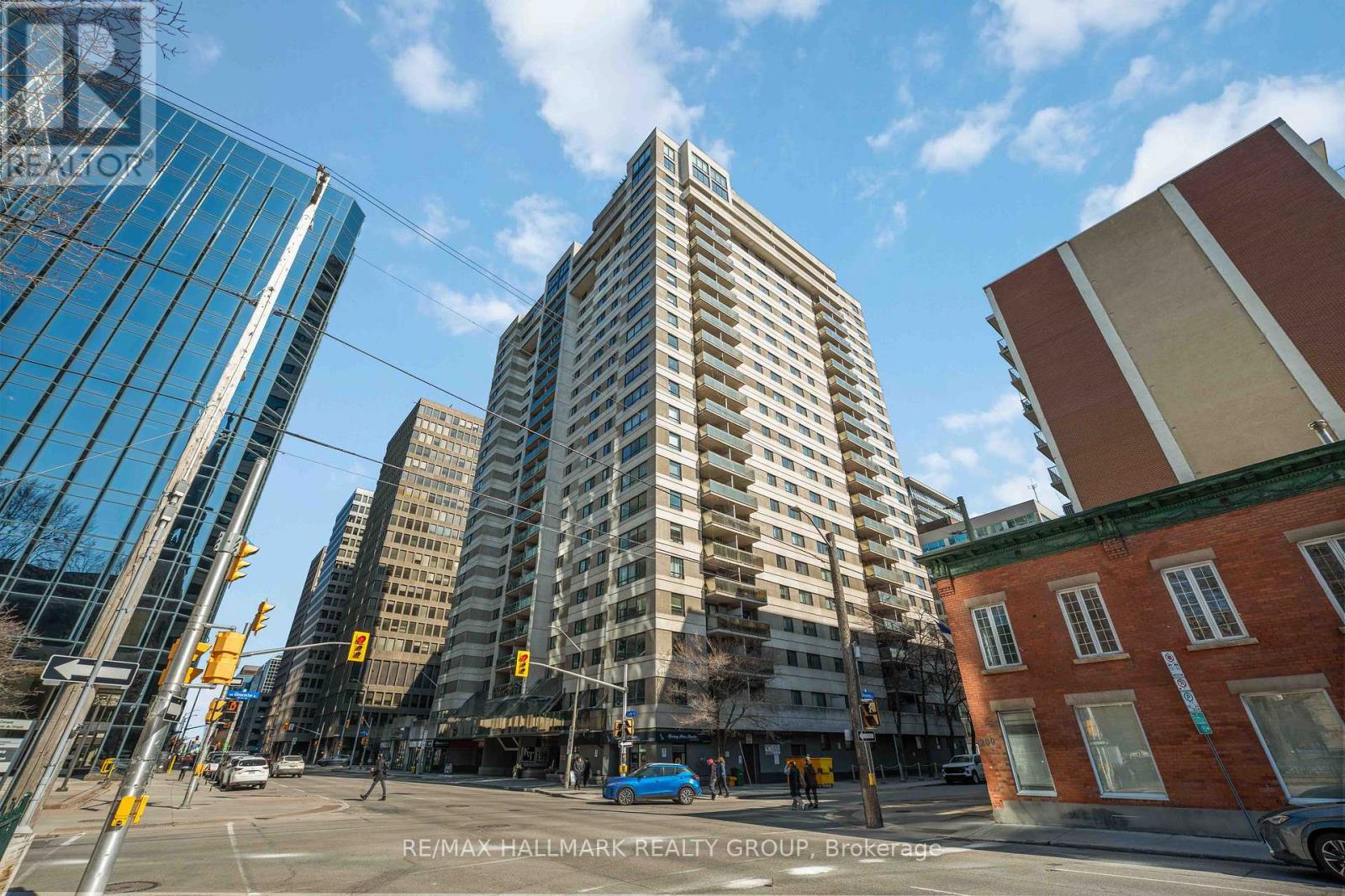 MLS® listing #29585548 for sale located at 1602 - 199 KENT STREET N