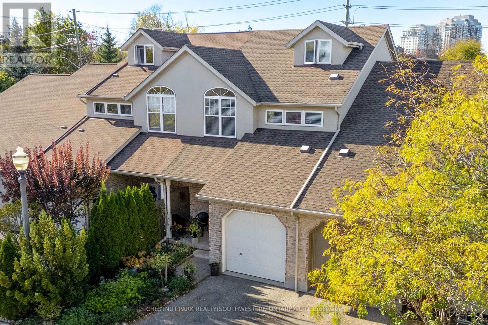 MLS® listing #29585715 for sale located at 36 FULLERTON STREET