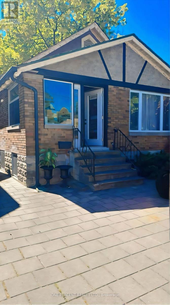 MLS® listing #29586041 for sale located at 13 MOIR STREET