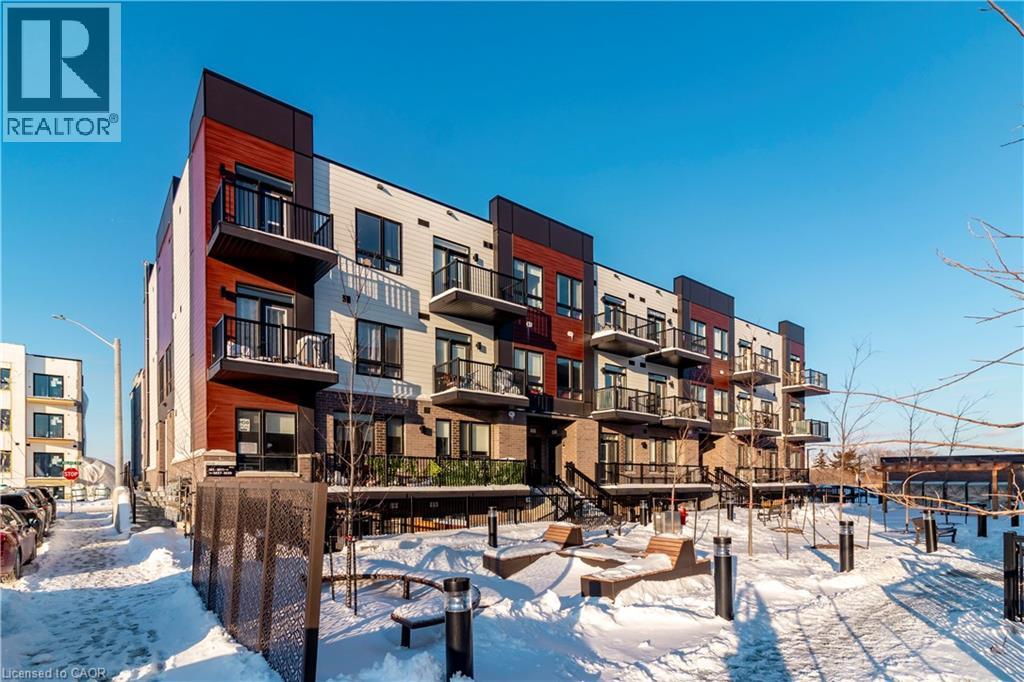 MLS® listing #29586534 for sale located at 40 PALACE Street Unit# L13