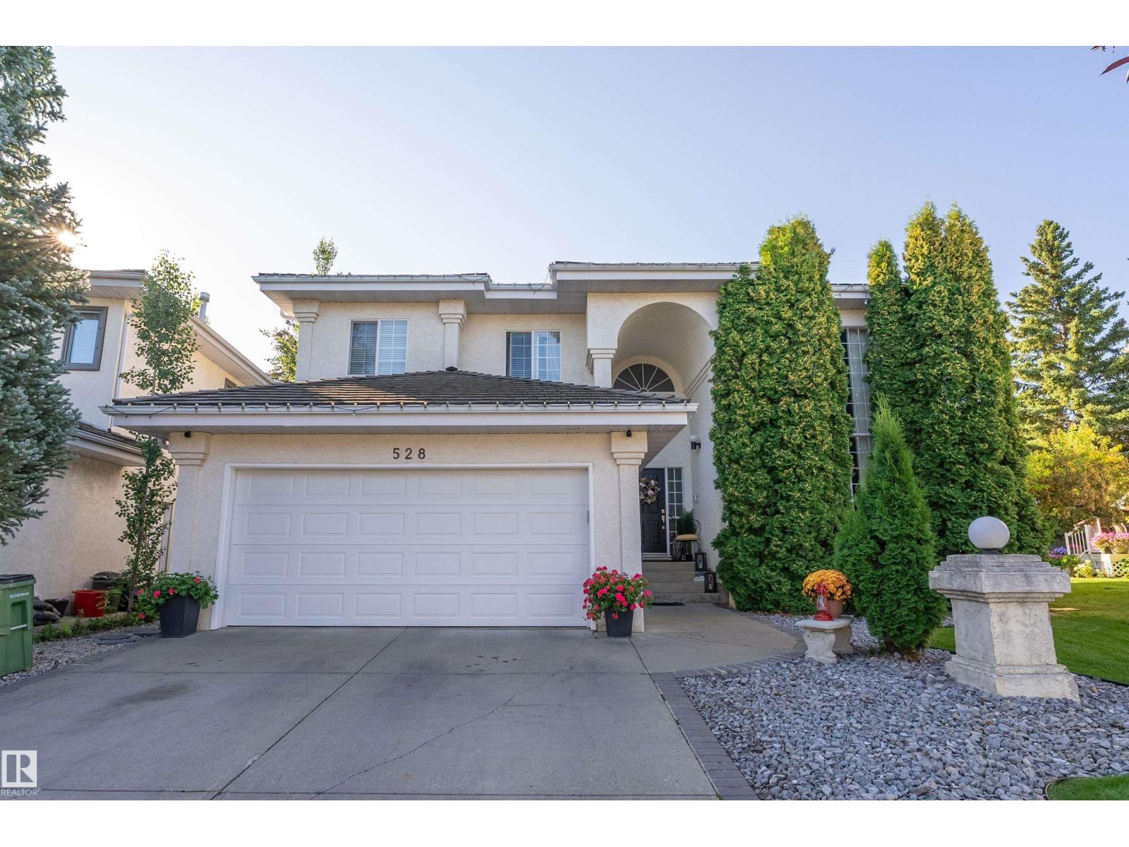 MLS® listing #29587668 for sale located at 528 Carse LN NW