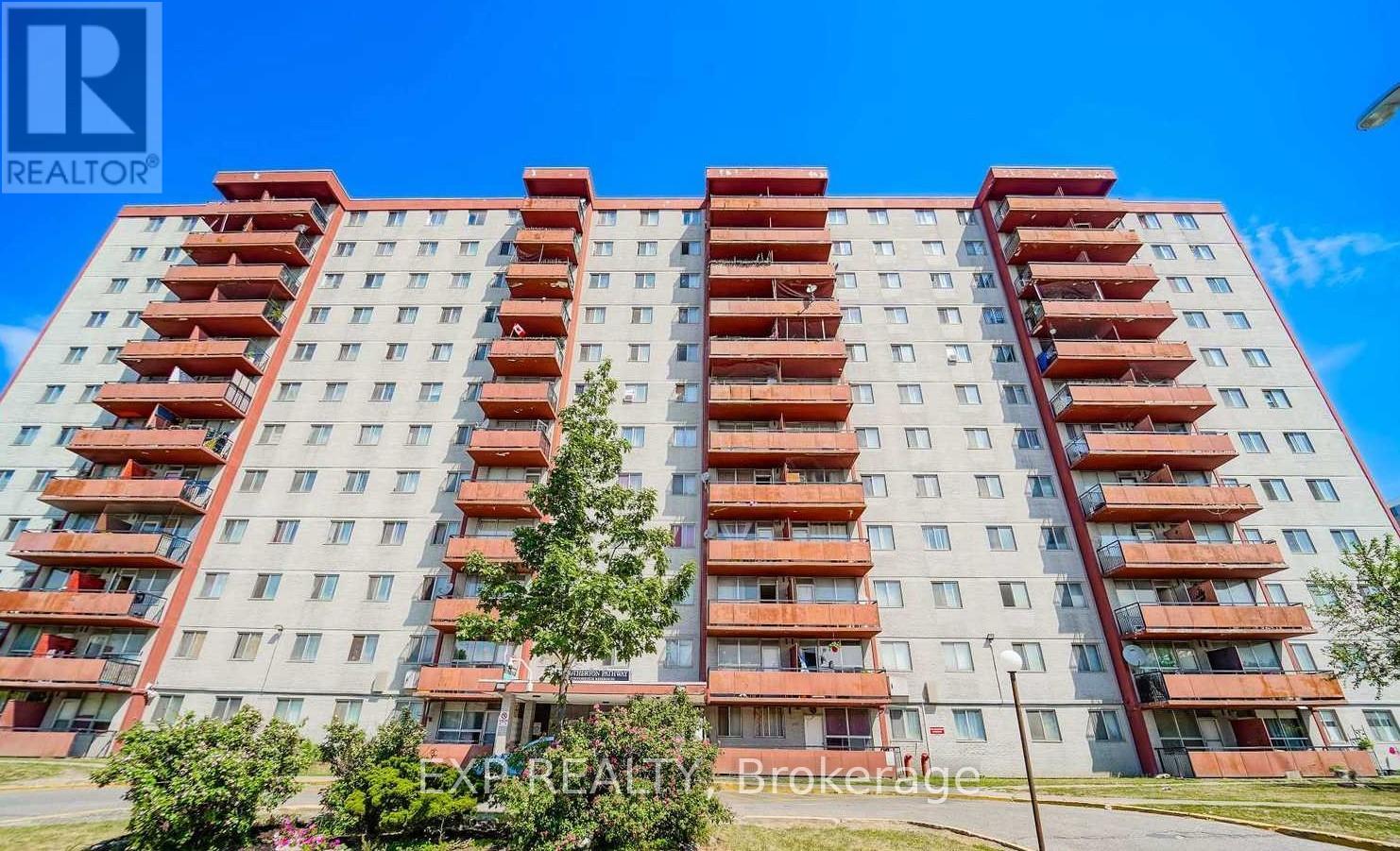 MLS® listing #29588615 for sale located at 402 - 50 LOTHERTON PATHWAY