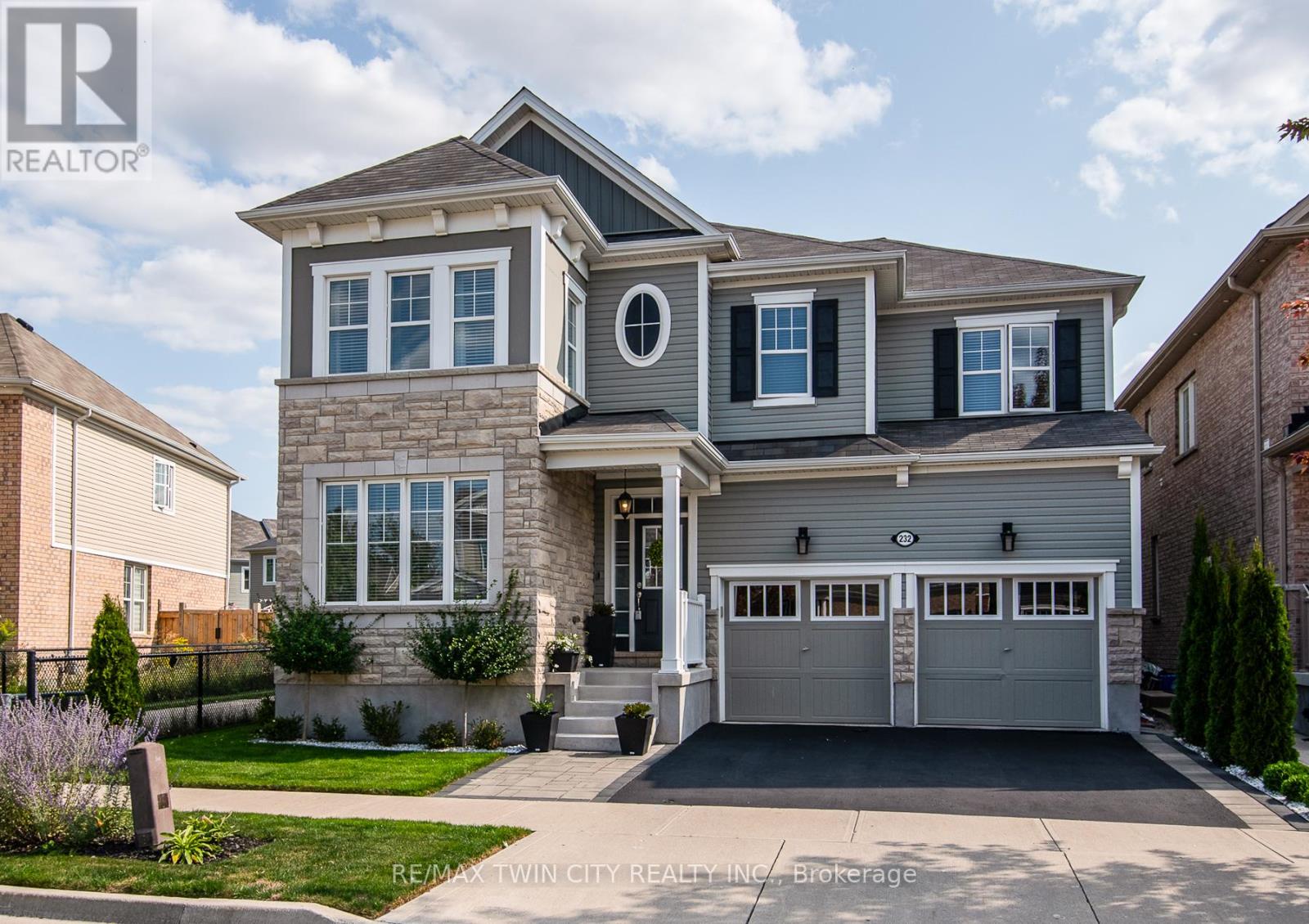 MLS® listing #29588655 for sale located at 232 SHADY GLEN CRESCENT