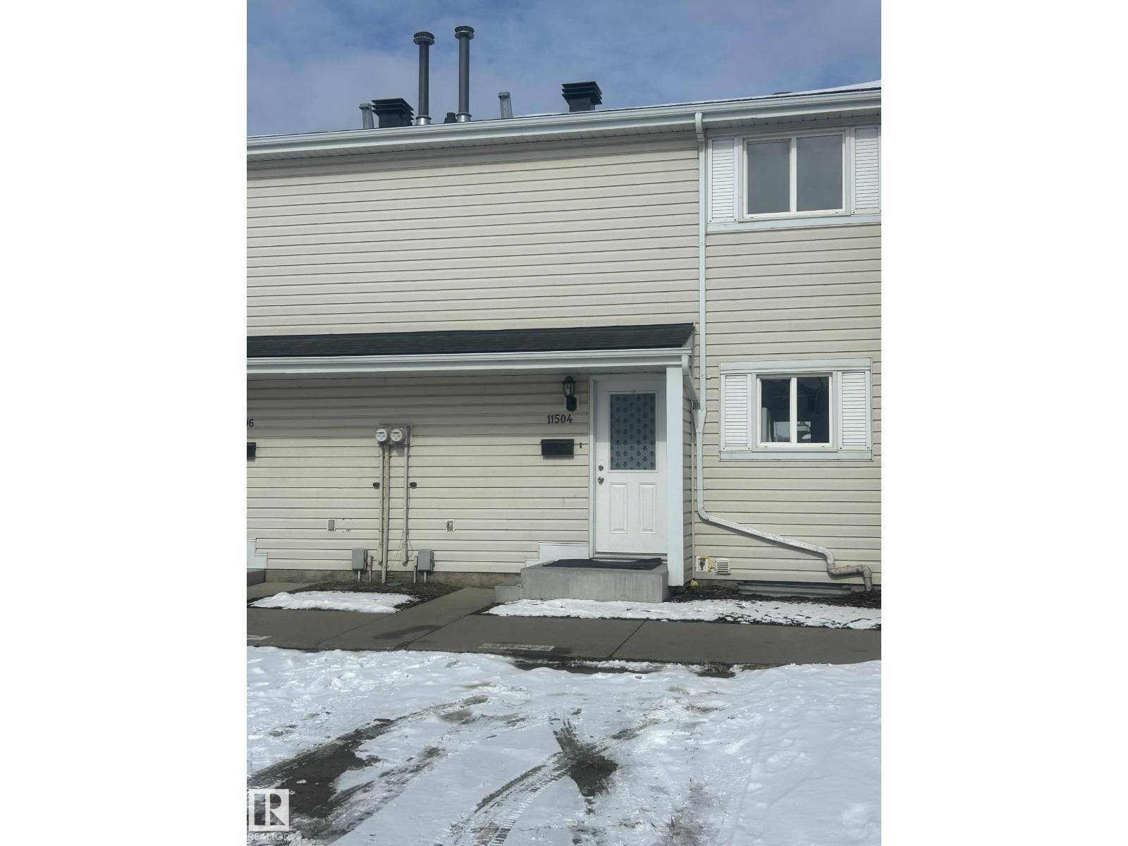MLS® listing #29589225 for sale located at 11504 139 AV NW
