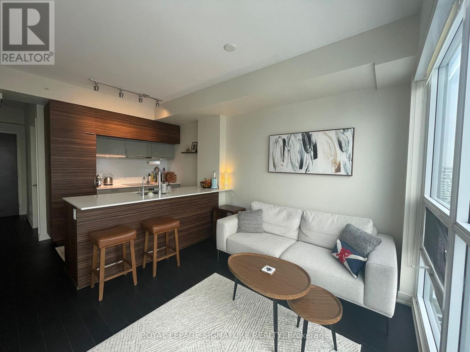 MLS® listing #29591278 for sale located at 4905 - 88 SCOTT STREET